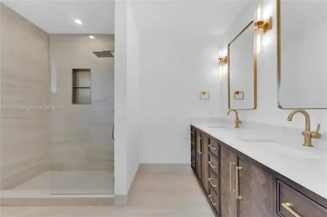 456 SW 20th Road Miami FL 33129