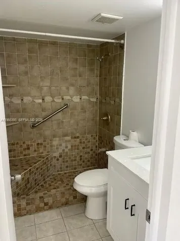 4709 NW 7th Street Miami FL 33126