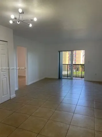 4709 NW 7th Street Miami FL 33126