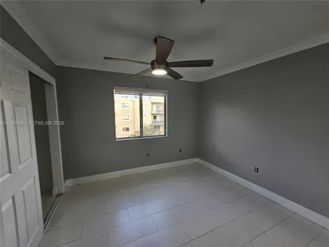 8027 NW 8th Street Miami FL 33126