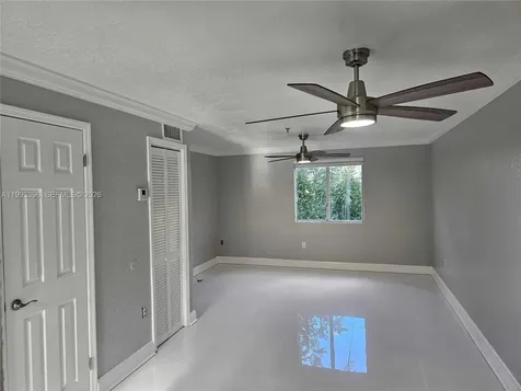 8027 NW 8th Street Miami FL 33126