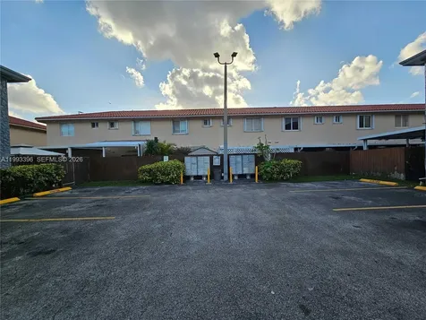 8027 NW 8th Street Miami FL 33126