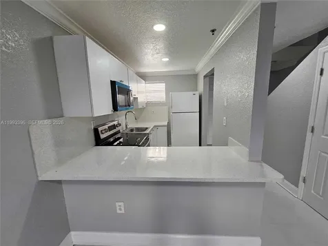 8027 NW 8th Street Miami FL 33126