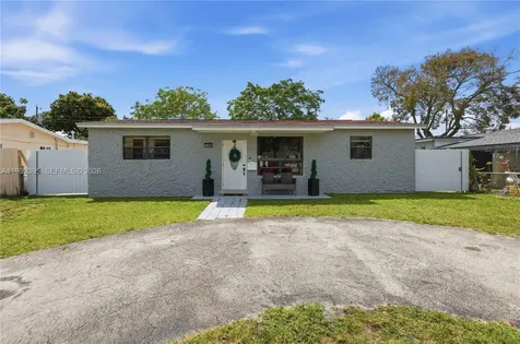 7390 Cleveland Street Hollywood FL 33024