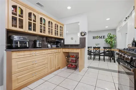 7390 Cleveland Street Hollywood FL 33024