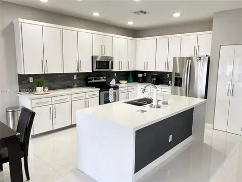 4451 E Seneca Avenue Weston FL 33332
