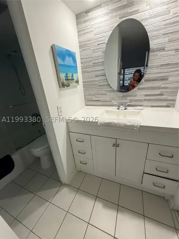 440 Paradise Isle Boulevard Hallandale Beach FL 33009