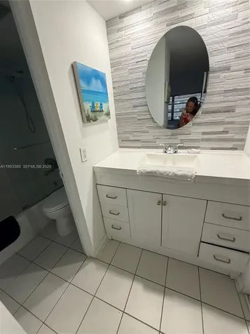 440 Paradise Isle Boulevard Hallandale Beach FL 33009