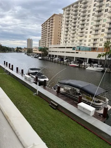 440 Paradise Isle Boulevard Hallandale Beach FL 33009