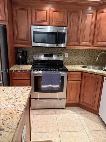440 Paradise Isle Boulevard Hallandale Beach FL 33009