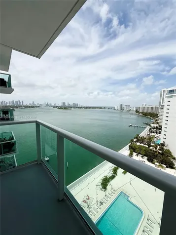 1000 West Avenue Miami Beach FL 33139