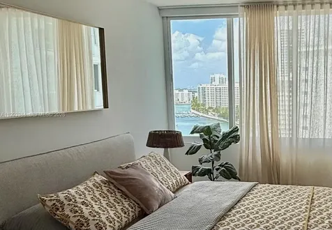 1000 West Avenue Miami Beach FL 33139