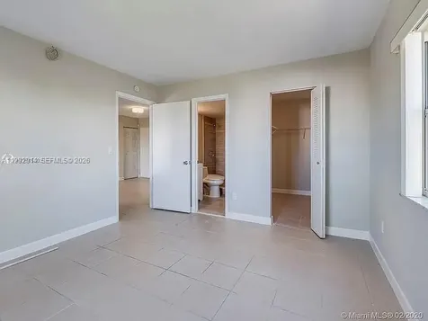 8240 SW 210th Street Cutler Bay FL 33189