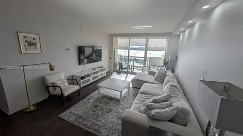 1500 Bay Road Miami Beach FL 33139
