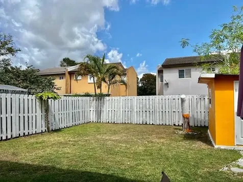 620 SW 7th Terrace Florida City FL 33034
