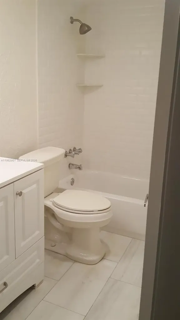 265 SW 7th Street Boca Raton FL 33432