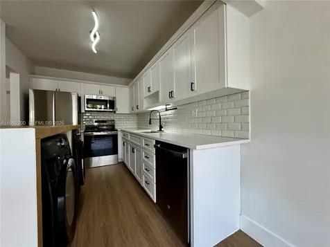 5900 SW 127th Avenue Miami FL 33183