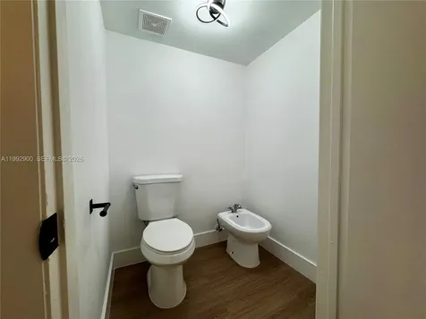 5900 SW 127th Avenue Miami FL 33183