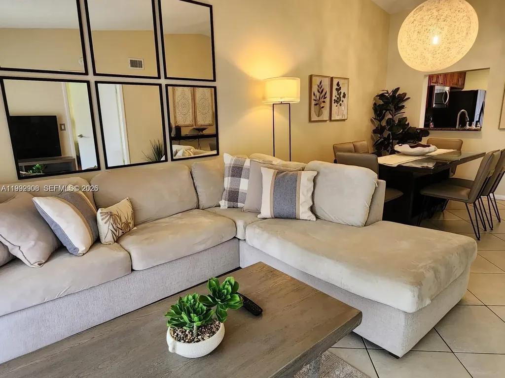 21951 Soundview Terrace Boca Raton FL 33433