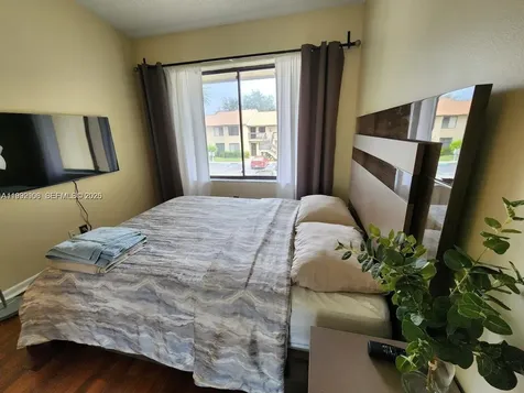 21951 Soundview Terrace Boca Raton FL 33433