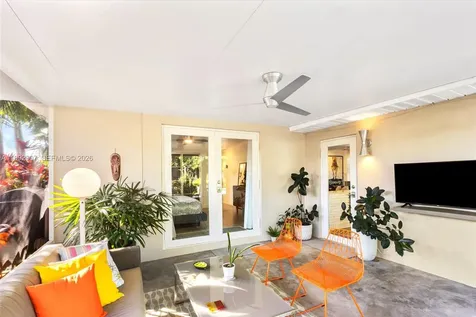 315 N 31st Road Hollywood FL 33021