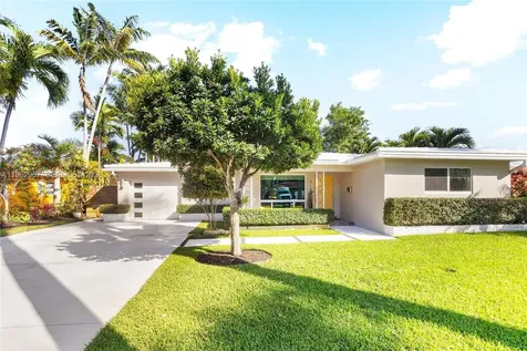 315 N 31st Road Hollywood FL 33021