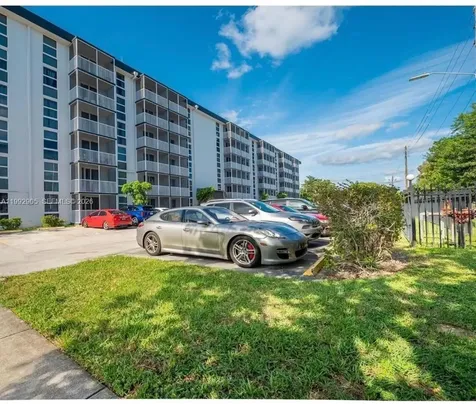 16851 NE 23rd Avenue North Miami Beach FL 33160