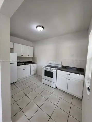 5731 - 5733 NW 6th Avenue Miami FL 33127