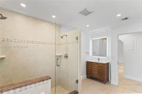 405 SE 4th Terrace Dania Beach FL 33004