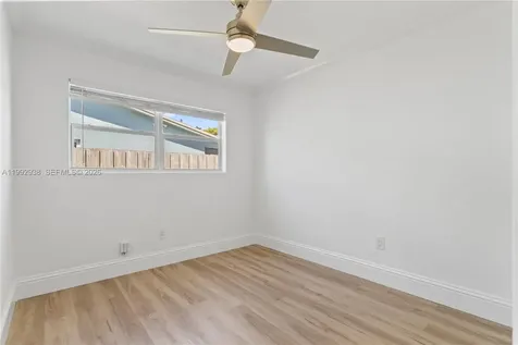 405 SE 4th Terrace Dania Beach FL 33004