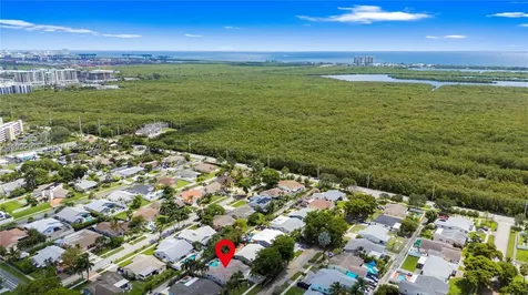 405 SE 4th Terrace Dania Beach FL 33004