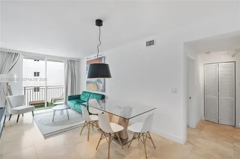 185 SE 14th Terrace Miami FL 33131