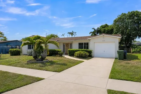 6924 NW 8th Court Margate FL 33063