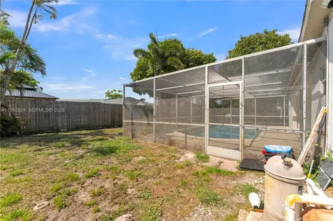 6924 NW 8th Court Margate FL 33063