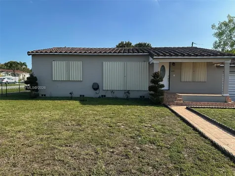 260 W 56th Street Hialeah FL 33012