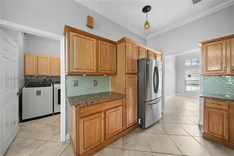 1154 NW 183rd Terrace Pembroke Pines FL 33029