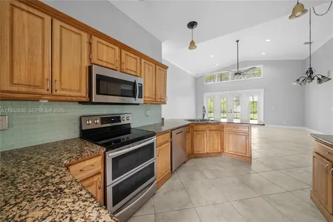 1154 NW 183rd Terrace Pembroke Pines FL 33029