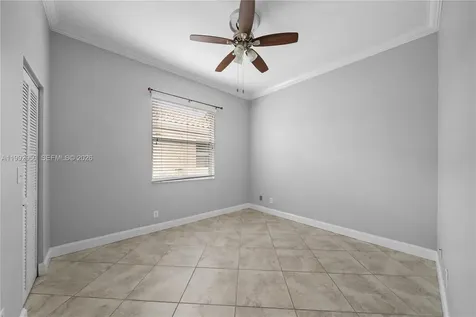 1154 NW 183rd Terrace Pembroke Pines FL 33029