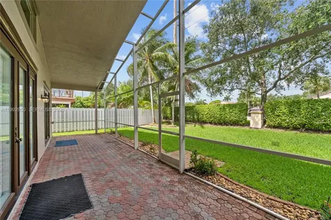 1154 NW 183rd Terrace Pembroke Pines FL 33029