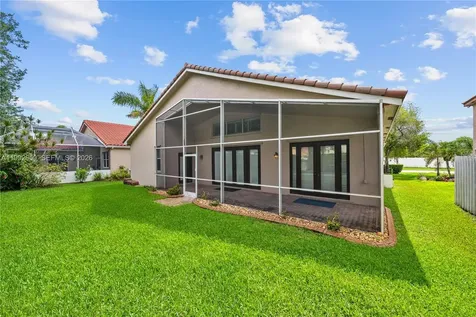 1154 NW 183rd Terrace Pembroke Pines FL 33029