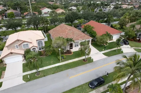 1154 NW 183rd Terrace Pembroke Pines FL 33029
