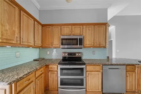 1154 NW 183rd Terrace Pembroke Pines FL 33029