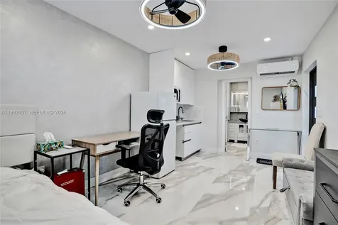 6761 Allen Street Hollywood FL 33024