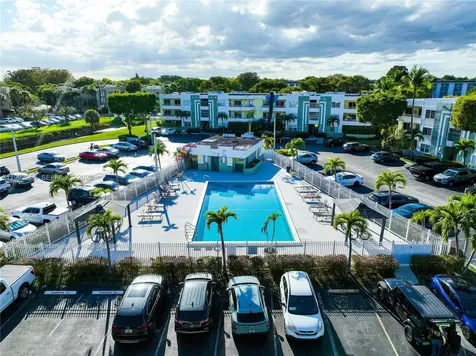 10765 SW 108th Avenue Miami FL 33176