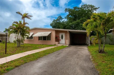 4140 SW 36th Street West Park FL 33023