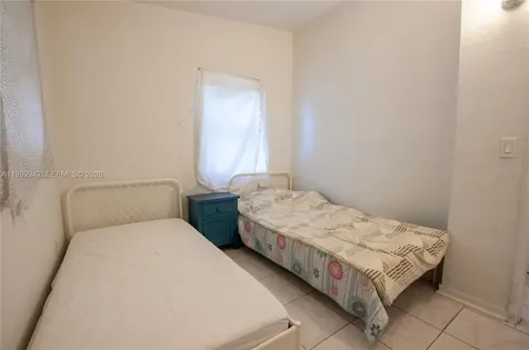 4140 SW 36th Street West Park FL 33023