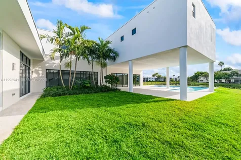 16680 N Botaniko Drive N Weston FL 33326