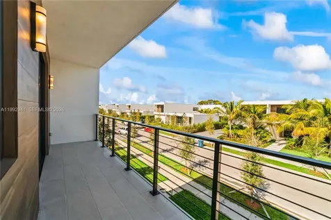 16680 N Botaniko Drive N Weston FL 33326