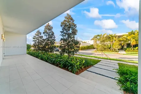 16680 N Botaniko Drive N Weston FL 33326