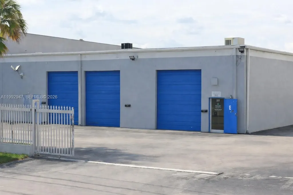 7215 NW 41st Street Miami FL 33166